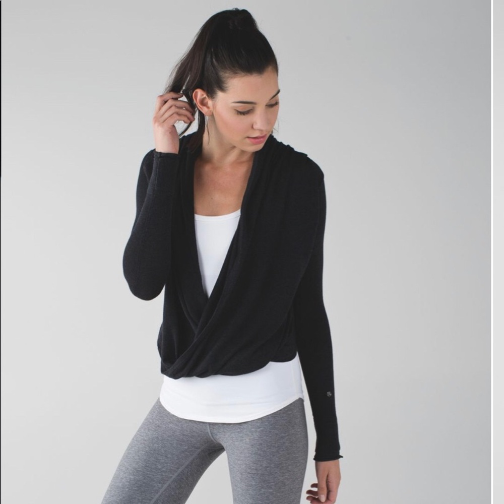 Lululemon Iconic Wrap 🍋